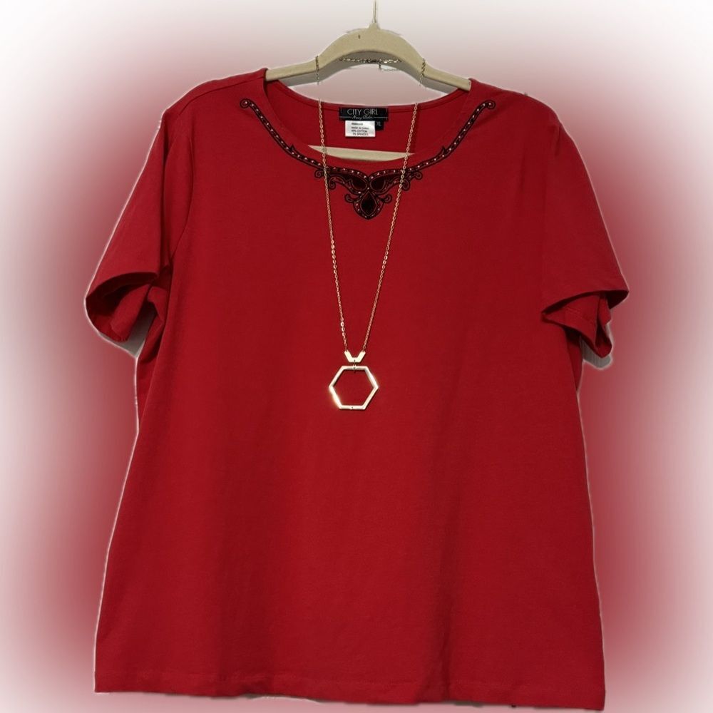 Intricately-detailed City Girl red top!